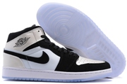 Jordan 1 Mid 037
